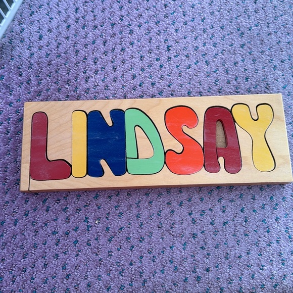 Lindsay Puzzle - Picture 1 of 1